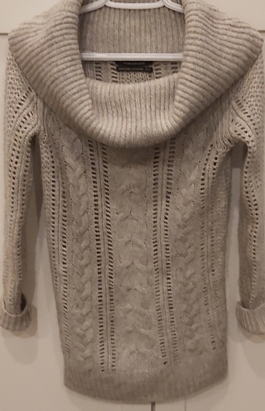 Club Monaco sweater dress/ Tunic - Picture 6 of 7